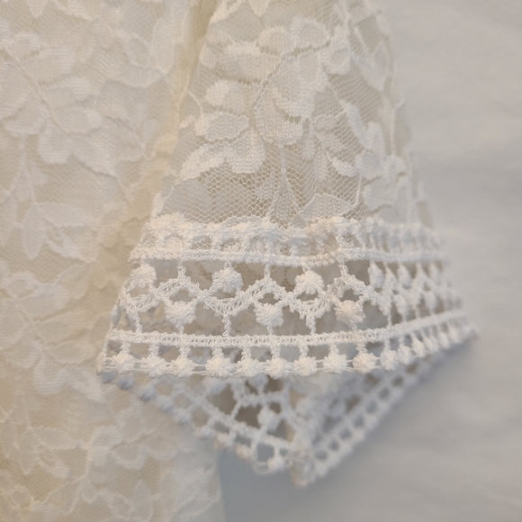 White Lace Blouse - Picture 3 of 5